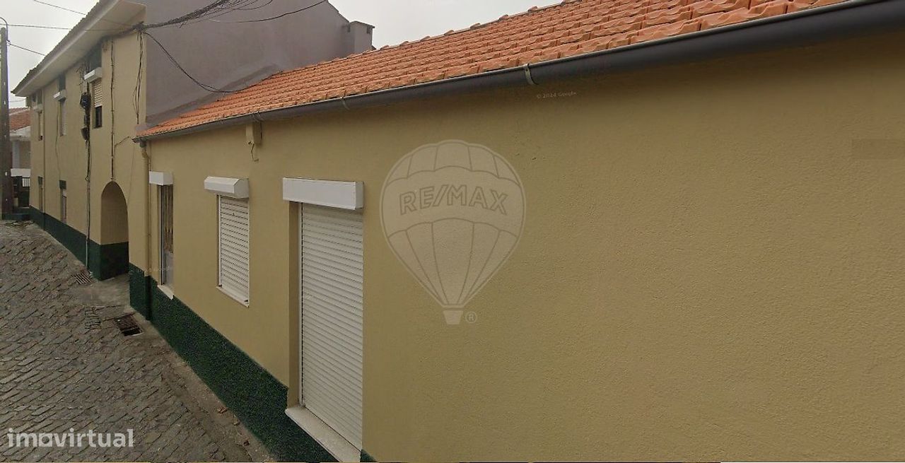 5 bedrooms House in Vila Nova de Gaia, Portugal No. 27156