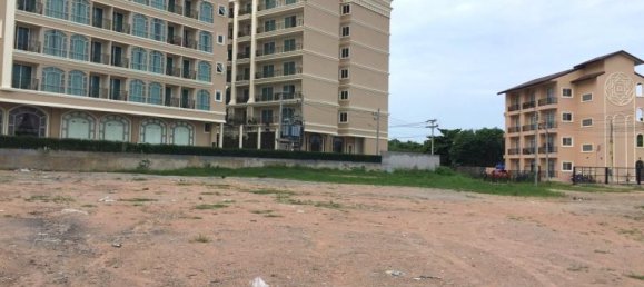 Commercial property in Pattaya, Thailand No. 252 6