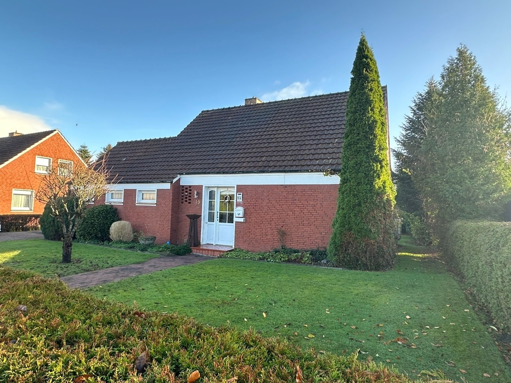 4 bedrooms House in Leer, Germany No. 185351