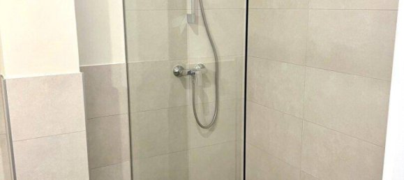 2 rooms Apartment in Rudolfsheim-Funfhaus, Austria No. 183897 16