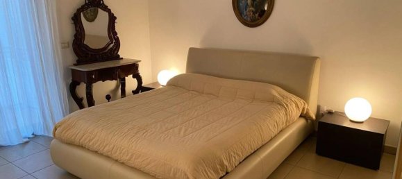 3 rooms Apartment in Taranto, Italy No. 40464 17
