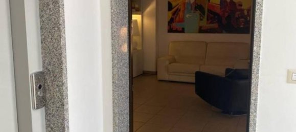3 rooms Apartment in Taranto, Italy No. 40464 49