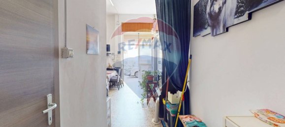 71m² Commercial property in Genoa, Italy No. 266442 19
