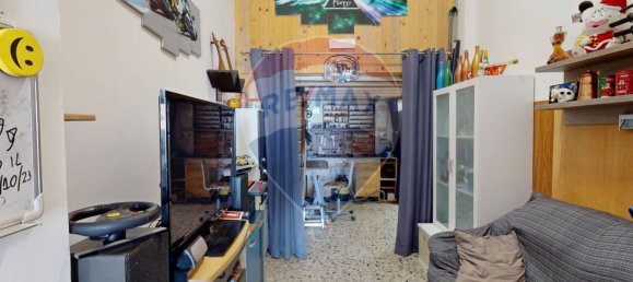 71m² Commercial property in Genoa, Italy No. 266442 12