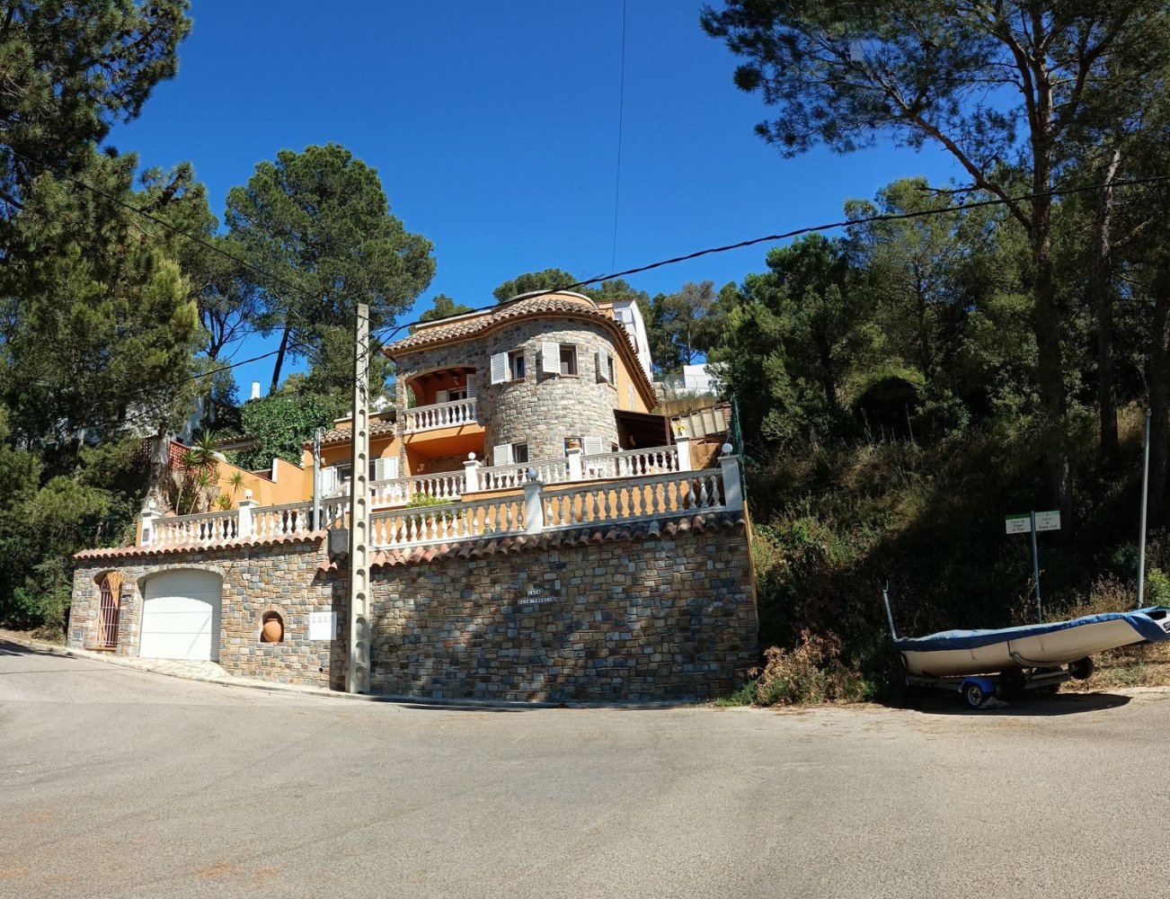 4 bedrooms House in Girona, Spain No. 151881