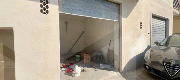 1 room Garage in Matera, Italy No. 20628 4