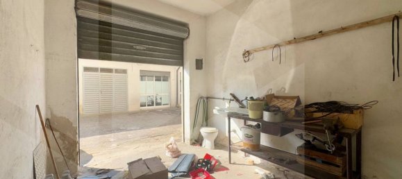 1 room Garage in Matera, Italy No. 20628 7