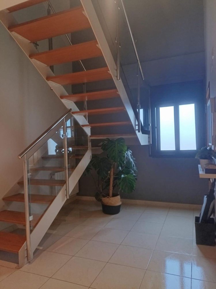 4 غرف نوم منزل ذو طابقين في Tarragona, Spain رقم 199183