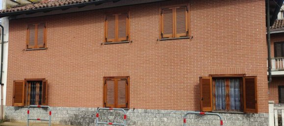 4 rooms Villa in Asti, Italy No. 169364 2