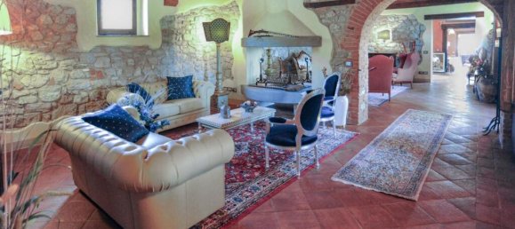 6 Schlafzimmer Villa in Umbertide, Italy, Nr. 57180 3
