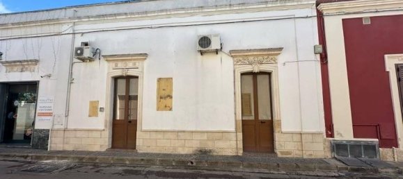 4 rooms Apartment in Veglie, Italy No. 123858 3