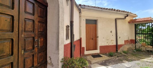 4 rooms Apartment in Catanzaro, Italy No. 42459 10