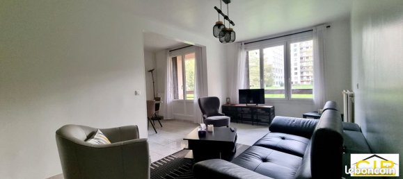 3 Schlafzimmer Wohnung in Pantin, France, Nr. 182700 4