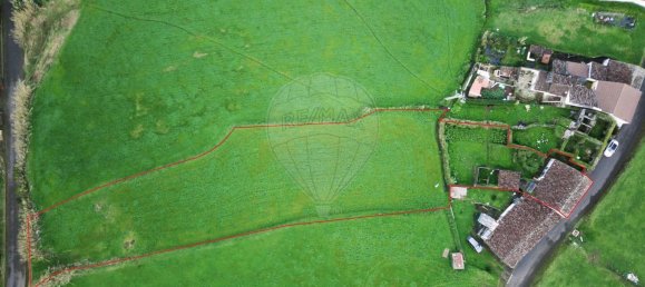 2 bedrooms House in Nordeste, Portugal No. 45354 21