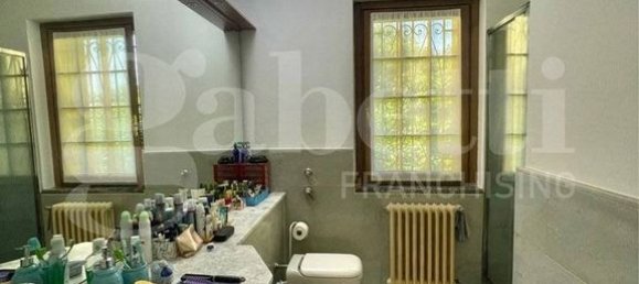 Villa de 2 dormitorios en Senago, Italy No. 56726 2