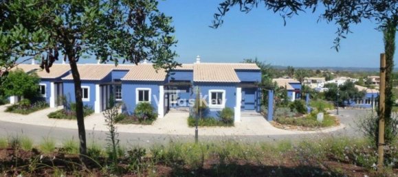 3000m² Commercial property in Luz, Portugal No. 135895 18