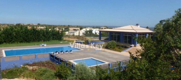 3000m² Commercial property in Luz, Portugal No. 135895 32
