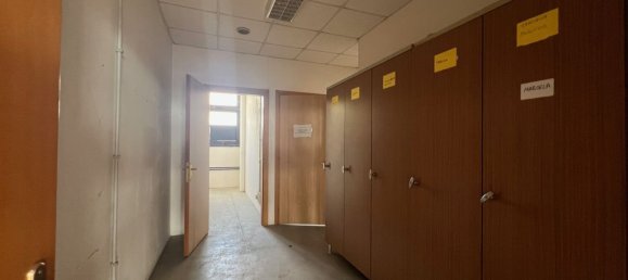 1350m² Warehouse in Treviso, Italy No. 297326 8