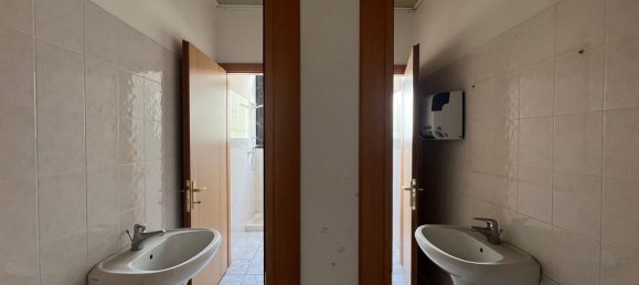 1350m² Warehouse in Treviso, Italy No. 297326 9