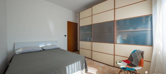 3 Schlafzimmer Wohnung in Brescia, Italy, Nr. 365418 9