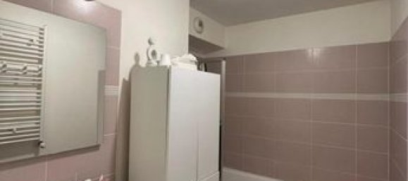 2 bedrooms Apartment in Bagnolet, France No. 354870 8