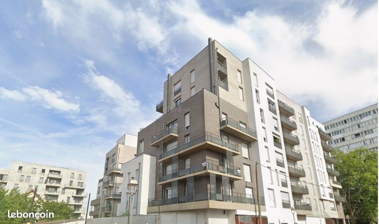 2 bedrooms Apartment in Bagnolet, France No. 354870