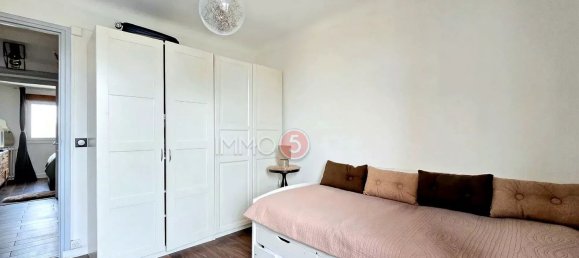 2 Schlafzimmer Wohnung in Les Pavillons-sous-Bois, France, Nr. 352050 12