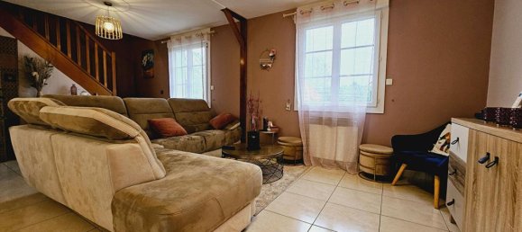 Casa de 5 dormitorios en Trouy, France No. 56110 8