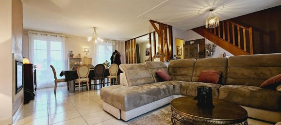 Casa de 5 dormitorios en Trouy, France No. 56110 4