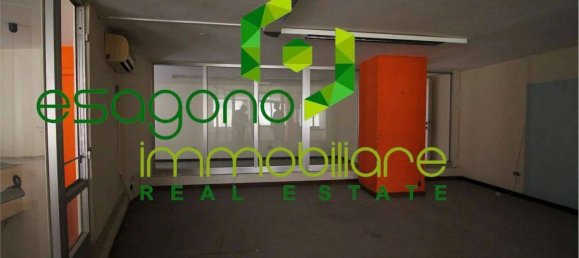 1 room Commercial property in Syracuse, Italy No. 356845 6