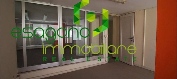 1 room Commercial property in Syracuse, Italy No. 356845 4