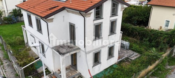 Villa de 3 dormitorios en Seravezza, Italy No. 354253 22