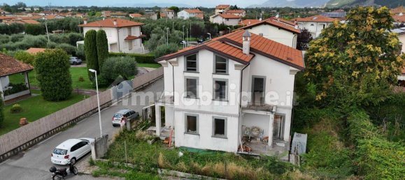 Villa de 3 dormitorios en Seravezza, Italy No. 354253 24