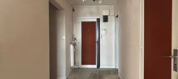 3 bedrooms Apartment in Tarbes, France No. 290763 2