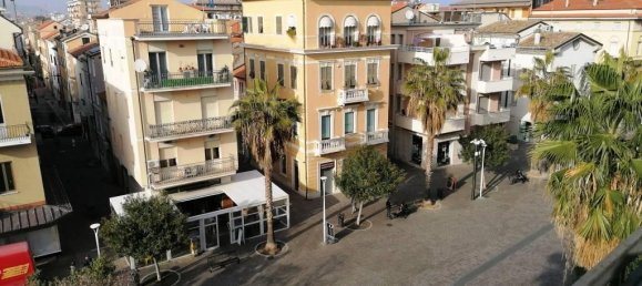 4 rooms Apartment in San Benedetto del Tronto, Italy No. 146625 6