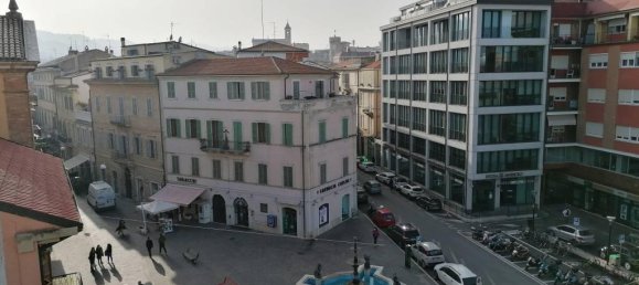 4 rooms Apartment in San Benedetto del Tronto, Italy No. 146625 9