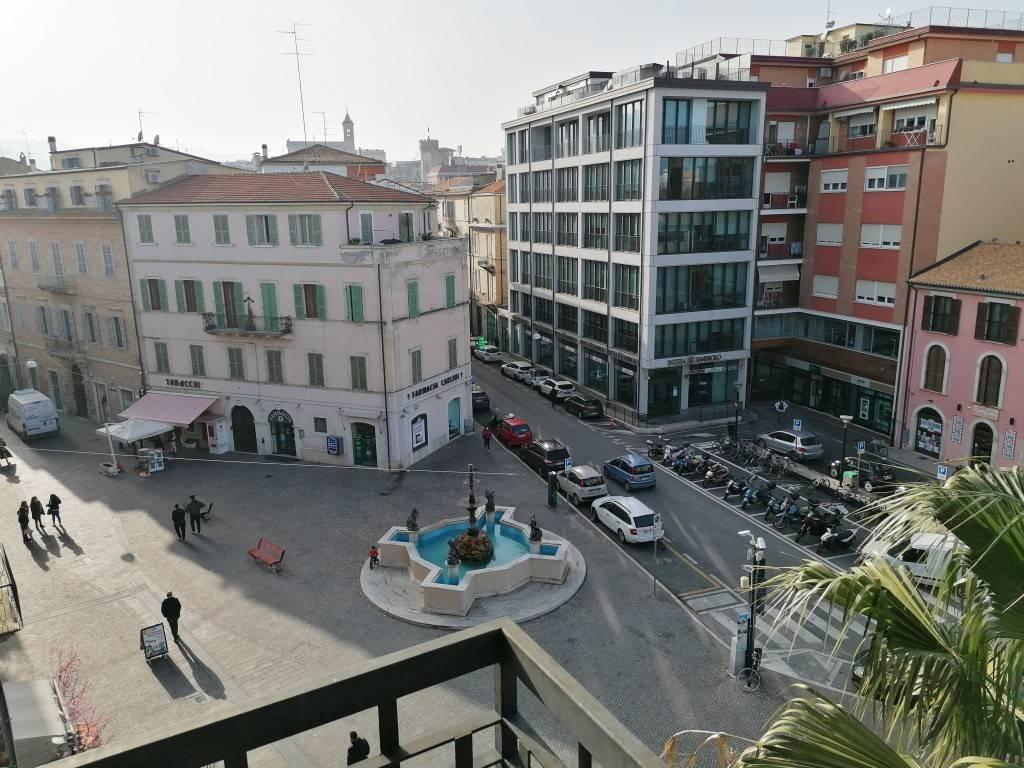 4 rooms Apartment in San Benedetto del Tronto, Italy No. 146625