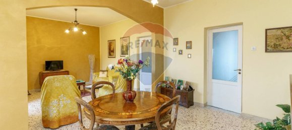 4 Schlafzimmer Wohnung in Enna, Italy, Nr. 68224 3