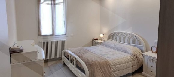 2 bedrooms Apartment in Bologna, Italy No. 26268 9