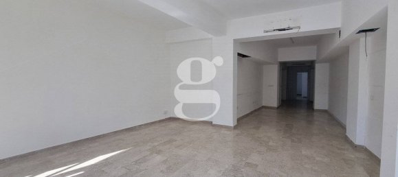 4 rooms Commercial property in Milazzo, Italy No. 364430 5