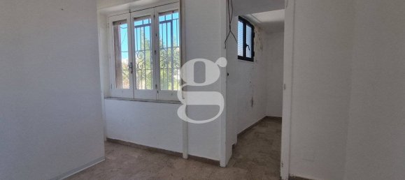 4 rooms Commercial property in Milazzo, Italy No. 364430 9