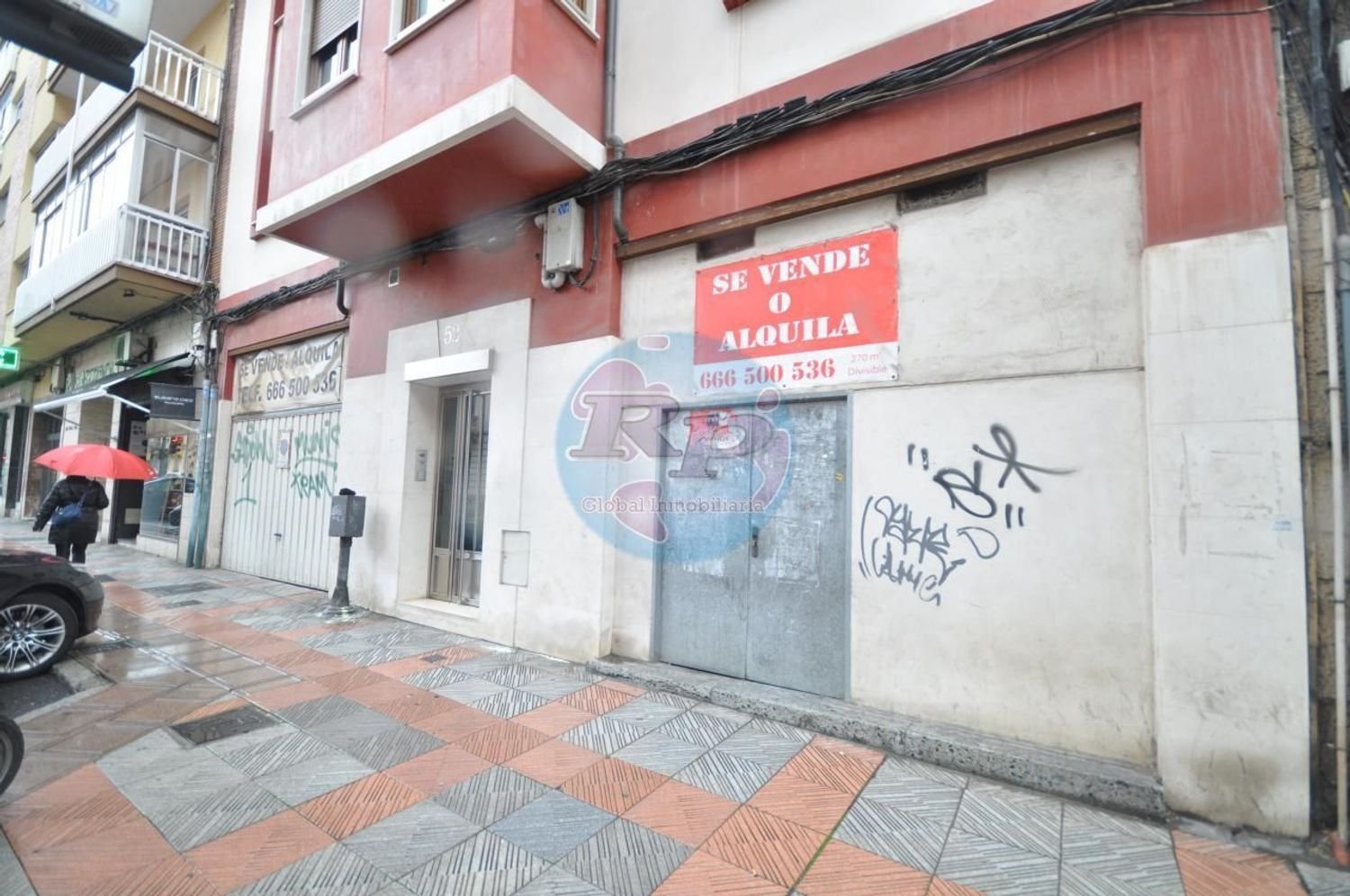 Propriété commerciale à Leon, Spain 289m² No. 65409