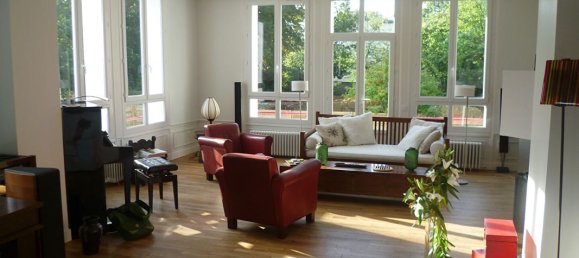 5 bedrooms House in Vaucresson, France No. 142644 6