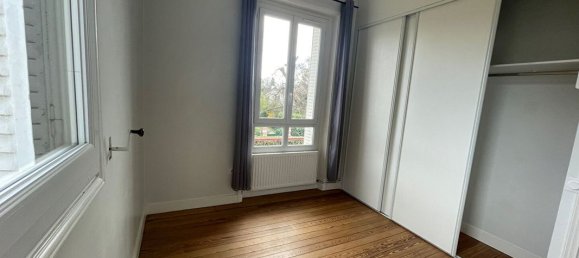 5 bedrooms House in Vaucresson, France No. 142644 15