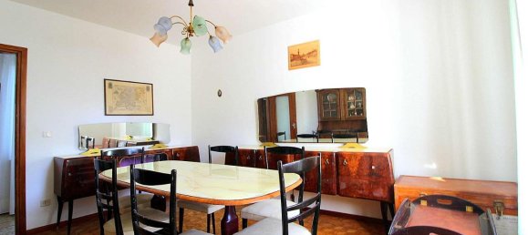 Apartamento de 3 divisões em Udine, Italy N.º 92237 13