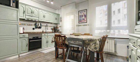 3 Schlafzimmer Wohnung in Logrono, Spain, Nr. 137778 15