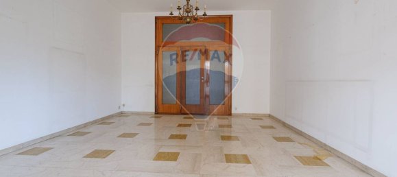 2 bedrooms Apartment in Bergamo, Italy No. 52973 12