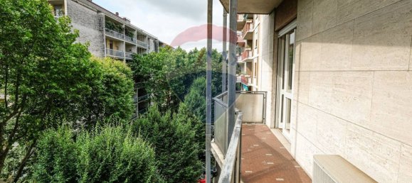 2 bedrooms Apartment in Bergamo, Italy No. 52973 11