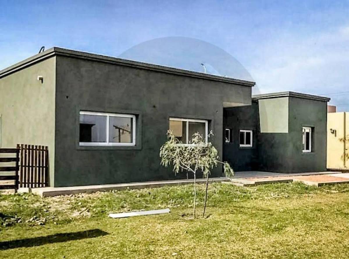 3 bedrooms House in Tigre, Argentina No. 87171