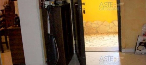 4 rooms Apartment in Aprilia, Italy No. 229299 8